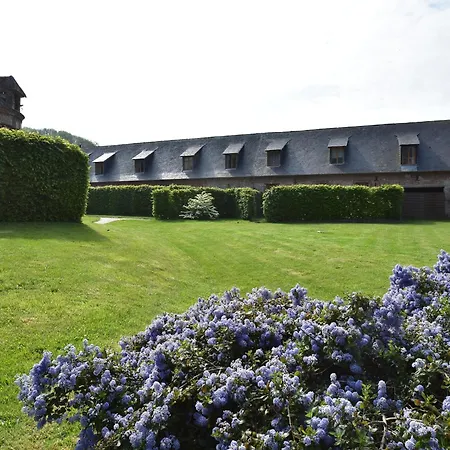 Spacious With Private Garden In Normandy Дом отдыха Le Bourg-Dun