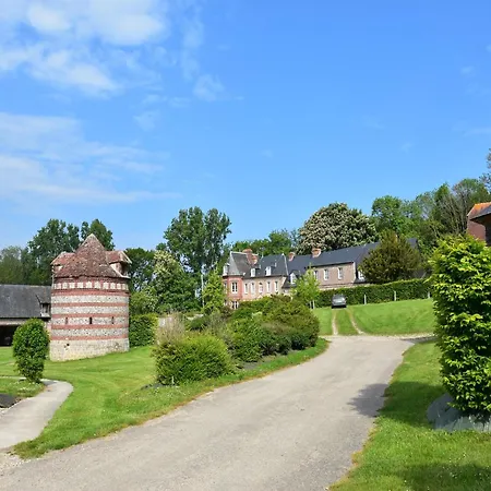 Spacious With Private Garden In Normandy Prázdninový dům
