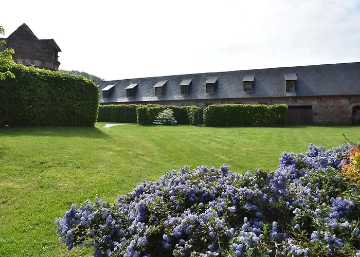 Spacious With Private Garden In Normandy Le Bourg-Dun