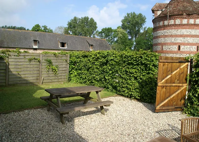 Spacious With Private Garden In Normandy Holiday home *