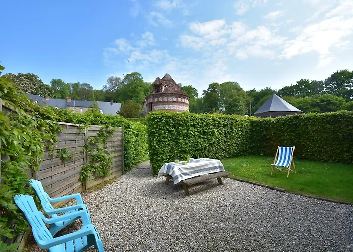 Spacious With Private Garden In Normandy Le Bourg-Dun